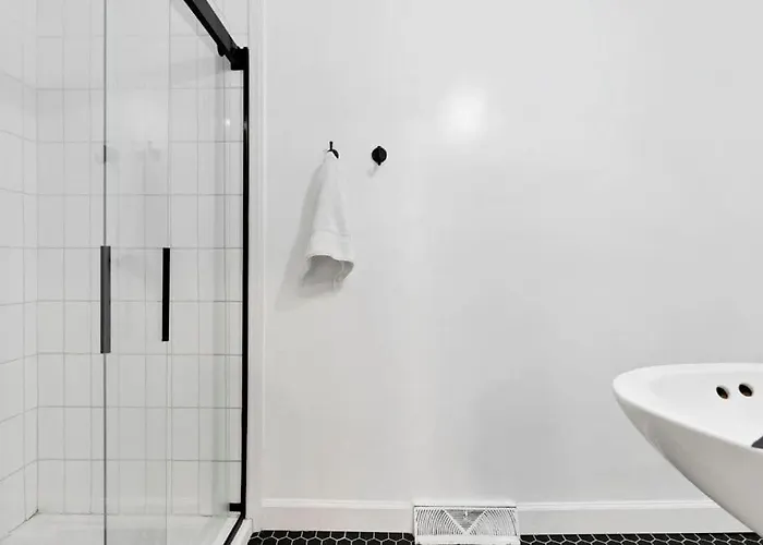 Housepitality - The Brandenburg - Efficiency